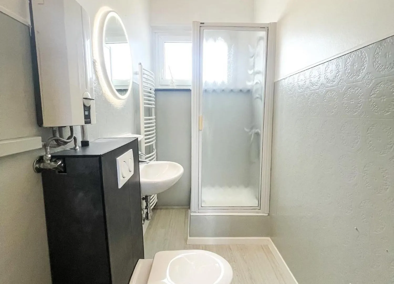 Berchem - Guest House Hesperange Luxemburg